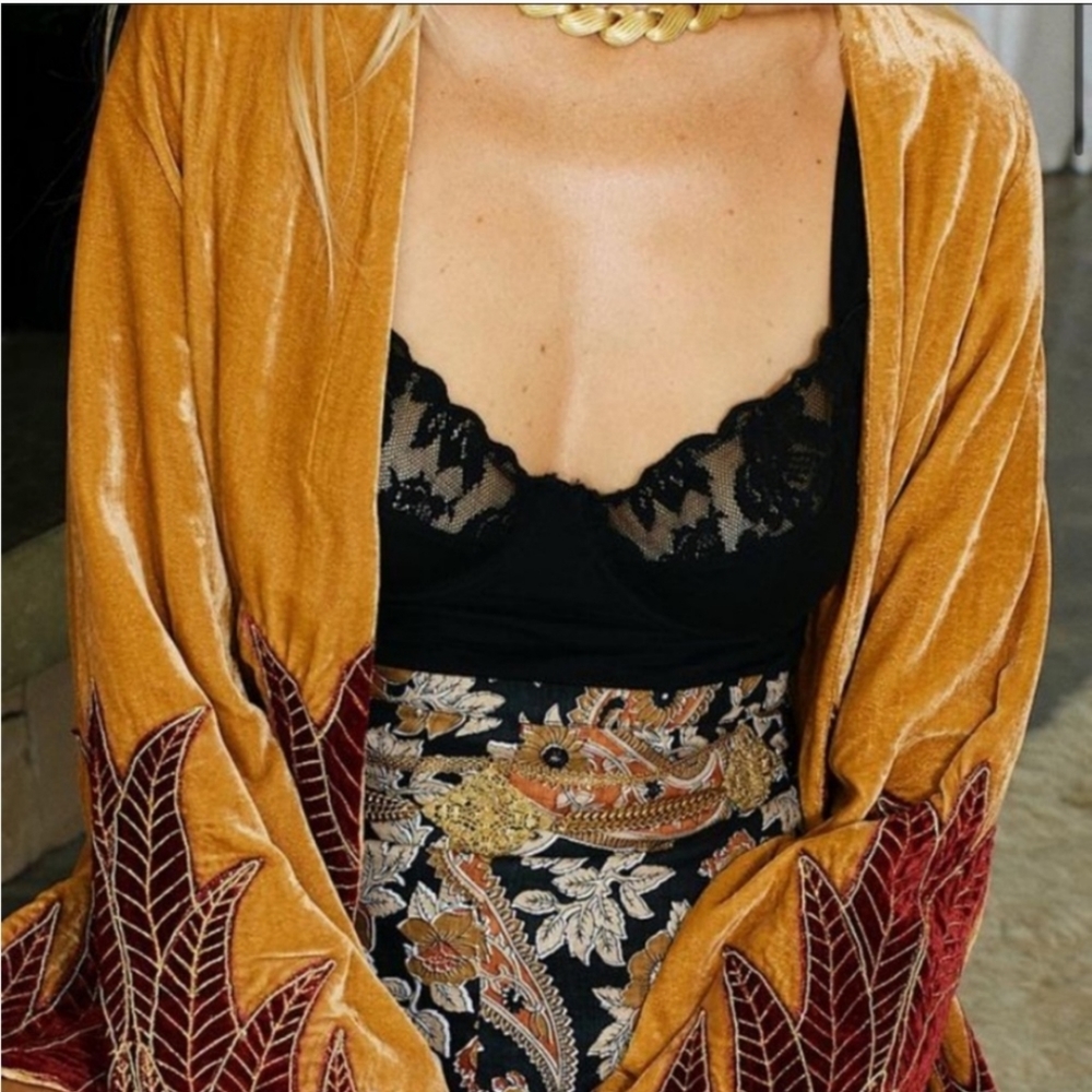 ISO Good Times Roll Cami small - Picture 3 of 7
